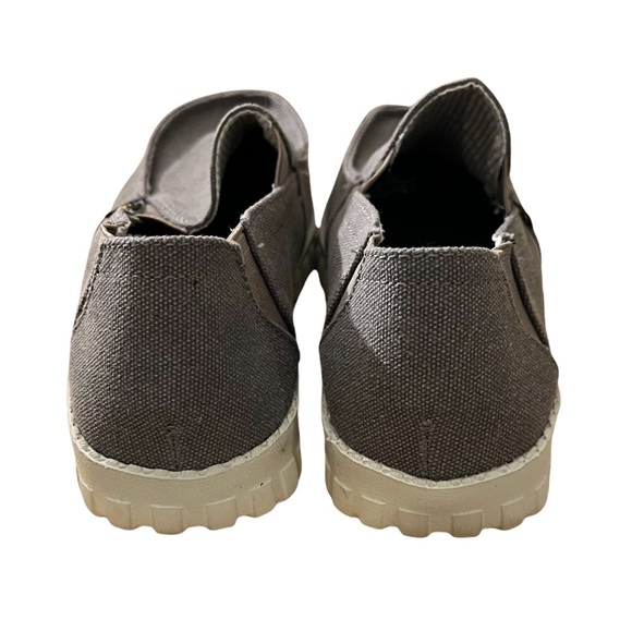 Gumbies - Ozpadrille Canvas Slip-On Shoes - Picture 2 of 9